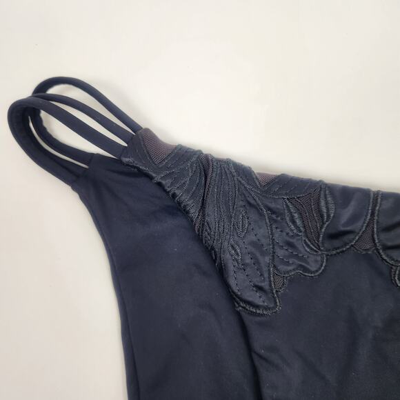 L*Space Claude Bikini Bottom in Black Size Small - Picture 2 of 4